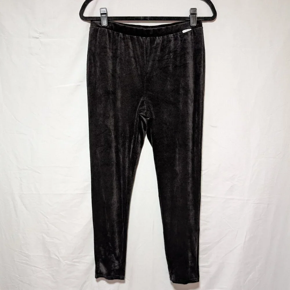 BearPaw‎ Black Velour Corduroy Slim Ankle Lounge Stretch Pants Women's Medium